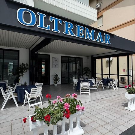 Hotel Oltremar B&B Cattolica Ngoại thất bức ảnh
