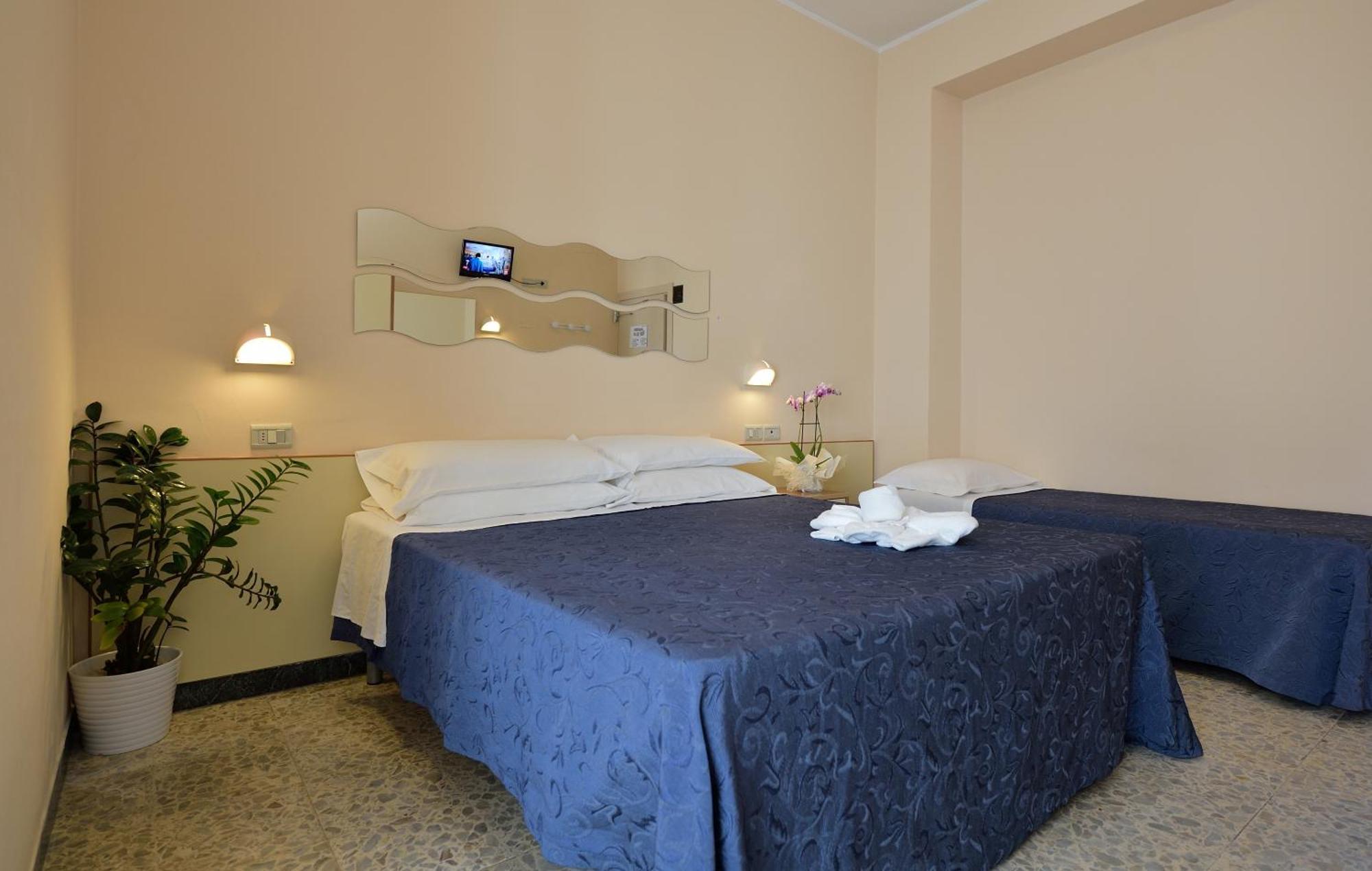 Hotel Oltremar B&B Cattolica Ngoại thất bức ảnh